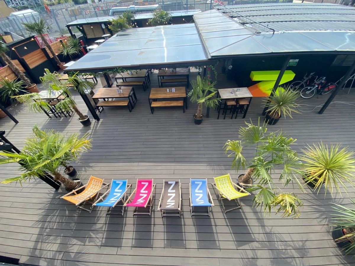 Hotel Snoozebox Olympic Park Londra